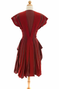 https://www.dresssizes.org/images/italian-red-dress.jpg